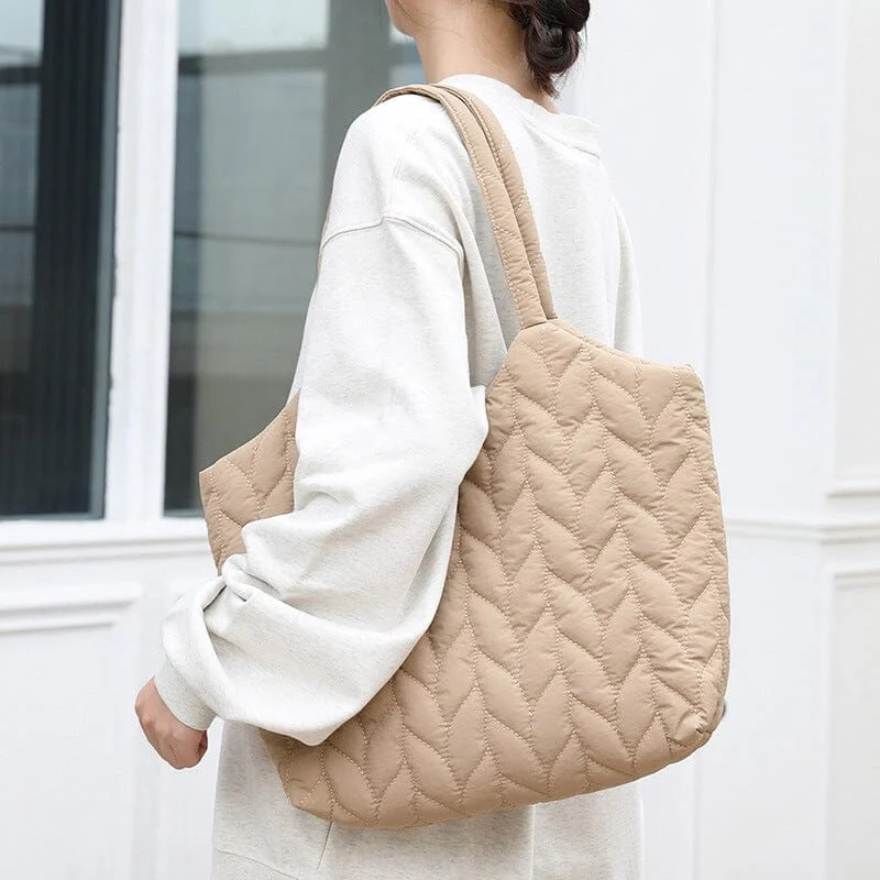 Women Casual Fashion Quilted Shoulder Bag