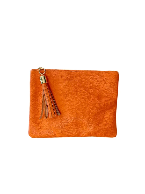 Shaker Orange Pebble Tassel Clutch