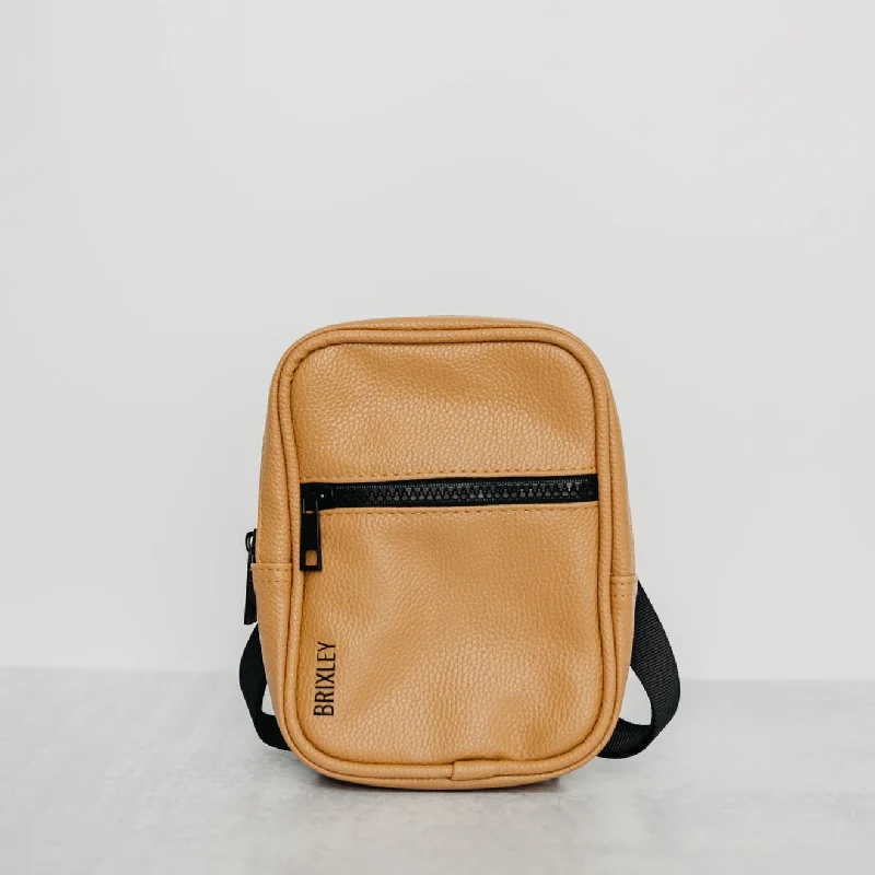 Leather Dune Crossbody Sling