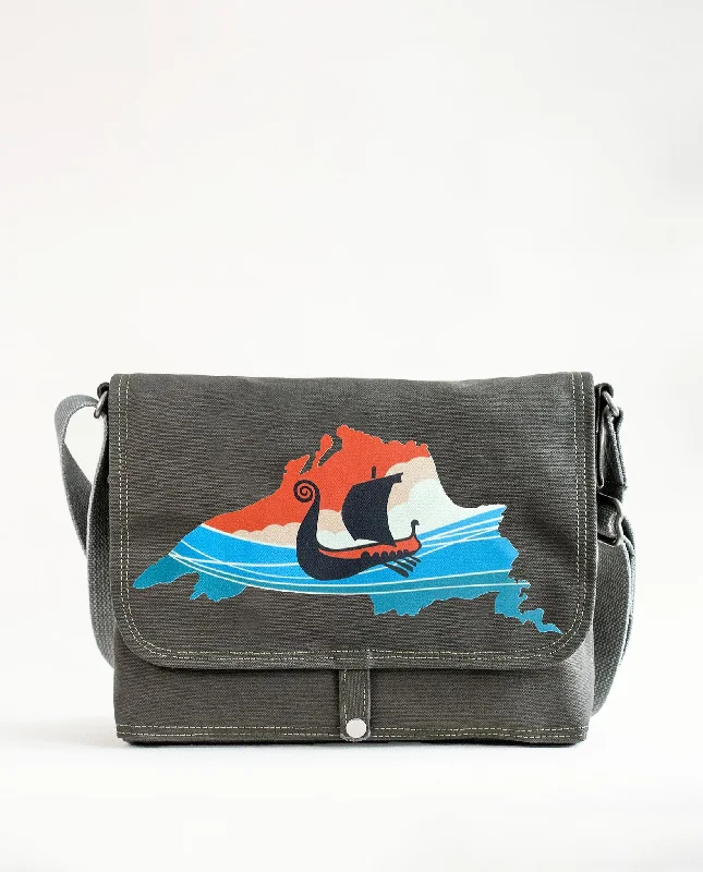 Messenger Bag: Lake Superior