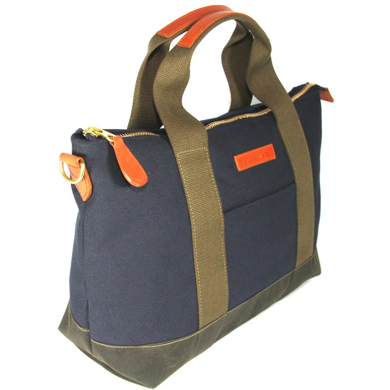 Burghley Canvas Travel Bag